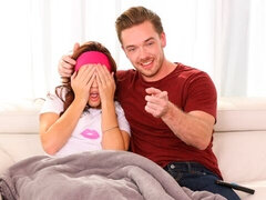 Cul, Brunette brune, Queue, En levrette, Branlette thaïlandaise, Embrassement, Adolescente, Nénés