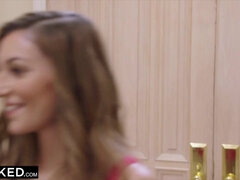 Grosse titten, Schwarz, Braunhaarige, Schwanz, Aufs gesicht abspritzen, Interrassisch, Lingerie, Titten