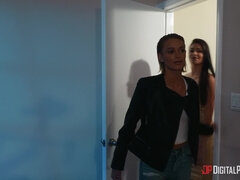Gorgeous Katana Kombat crazy lesbian adult scene