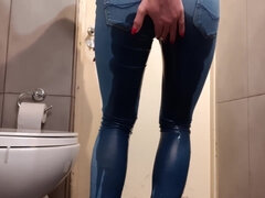 Amateur, Fetiche de pies, Alemán, Jeans, Madres para coger, Mamá, Al aire libre, Chorro