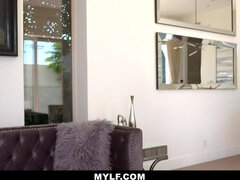 Anaal, Grote kont, Bruinharig, Sperma shot, Handbeurt, Moeder die ik wil neuken, Zoon, Tieten likken