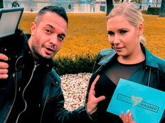 Leie, Grosser arsch, Blondine, Hundestellung, Hotel, Milf, Geld, Muschi