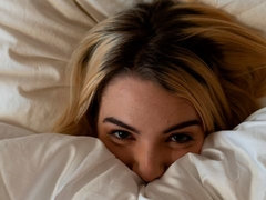 Cunnilingus, Culo, Mamada, Penetracion con dedos, Pajear, Besar, Tetas naturales, Adolescente
