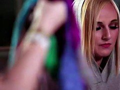 Лесбиянка, Белье, Странности