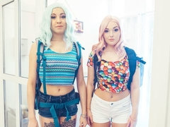 Anaal, Kont, Blond, Pijpbeurt, Handbeurt, Hardcore, Natuurlijke tieten, Geschoren