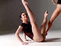 Européenne, Nue  à poil, Orgasme, Maigrichonne, Adolescente