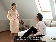 Amateur, Blonde, Attrapée, Tchèque, Petite amie, Hd, Fils, Adolescente