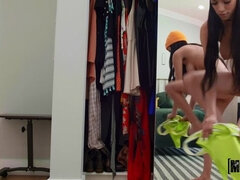 Amerikanisch, Blondine, Blasen, Küssen, Natürlichen titten, Orgasmus, Zopf, Rasiert