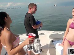 Culo, Bikini, Mamada, Ffm, Hd, Fiesta, Público, Trio