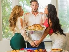 Grote kont, Pijpbeurt, Hondjeshouding, Likken, Moeder die ik wil neuken, Geschoren, Trio, Tieten likken