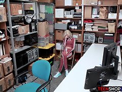 Coulisses, Grosse bite, Blonde, Sucer une bite, Attrapée, Queue, Hd, Uniforme