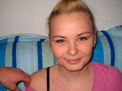 Leie, Grosser schwanz, Blondine, Hundestellung, Entkleiden, Tätowierung, Jungendliche (18+), Titten