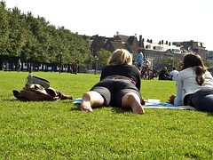 Filmer Caught In The Act- Candid Soles in the Park Feet