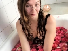 In den arsch, Süss, Masturbation, Dusche, Erotischer film, Solo, Jungendliche (18+)