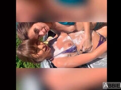 Leie, Grosser schwanz, Bikini, Blasen, Schwanz, Lecken, Masturbation, Pov