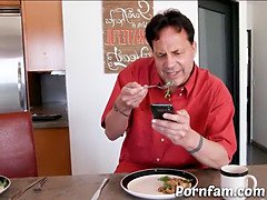 Grote kont, Grote lul, Grote mammen, Pijpbeurt, Rijpe lesbienne, Moeder die ik wil neuken, Moeder, Zoon