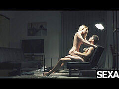 Gros seins, Talons, Orgasme, Chevaucher