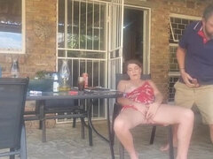 素人, お尻, フェラチオ, 衣服着たままセックス, 自家製, なめる, アウトドア, パンティ