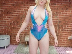 Bikini, Femme couguar, Lingerie, Mère que j'aimerais baiser, Muscle