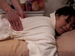 Amateur in Erogenous Oil Massage 8 Hours 2.1