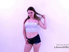 Auditie, Blond, Pijpbeurt, Sperma in mond, Orgasme, Speelgoed