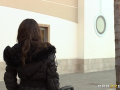 Анальный секс, Блондинки, Брюнетки, Подружка, Милф, Натуральные сиськи, Реалити, Втроем