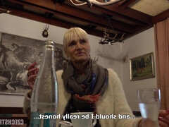 Leie, Blondine, Blasen, Tschechisch, Geld, Nackt, Öffentlich, Titten