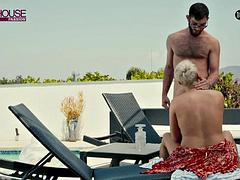 Grosser arsch, Grosse titten, Blasen, Erotisch, Lecken, Milf, Erotischer film, Titten