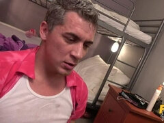 Spermaladung, Aufs gesicht abspritzen, Frau frau mann, Hotel, Pov, Flotter dreier, Spanner, Nass