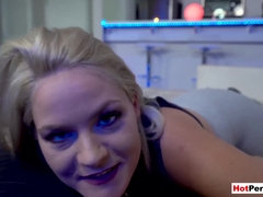 Grote lul, Blond, Oudere vrouw, Lul, Gezin, Natuurlijke tieten, Gezichtspunt, Stiefmoeder