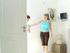 Blonde, Brunette brune