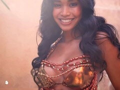 Asiatisch, Aus dem arsch in den mund, Grosser arsch, Indonesisch, Japanische massage, Solo, Titten