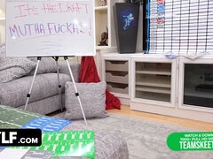 Tetas grandes, Corridas, Cuadrupleta, Hd, Lesbiana, Pelirrojo, Adolescente, Trio