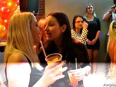 In den arsch, Wohlbeleibte schöne frauen, Grosser arsch, Grosser schwanz, Blondine, Verrückt, Party, Titten