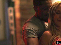 Grosser schwanz, Blasen, Spermaladung, Milf, Party