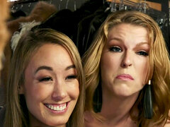 Kinky blonde dominatrixes face-sit & strap-on-fucking in wild threesome