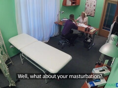 Leie, Blasen, Betrug, Handjob, Krankenschwester, Sperma, Uniform, Spanner