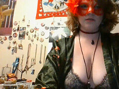 Kink, creamy gushing pussy, mask