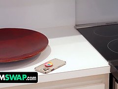 Gros seins, Sucer une bite, Femme couguar, Tir de sperme, Face assise, Hd, Mère que j'aimerais baiser, Plan cul à trois