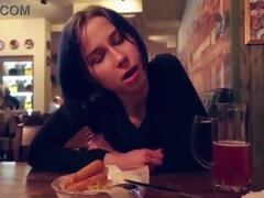 Leie, Frau, Selbstgemacht, Orgasmus, Öffentlich, Schwestern, Spielzeuge, Vibrator