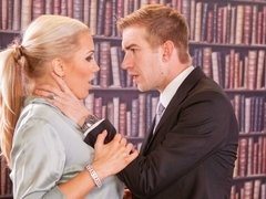 お尻, フェラチオ, 巨乳な, バック, 手コキする, 淫乱熟女, 剃毛, ストッキング
