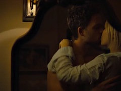 Знаменитости, Голышом, На публике