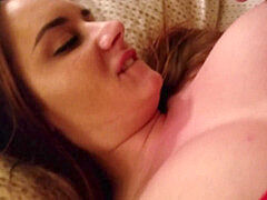 Amateur, Sucer une bite, Lingerie, Nénés, Jouets