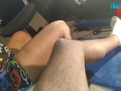 Streetwalker fuck, no condom, moist