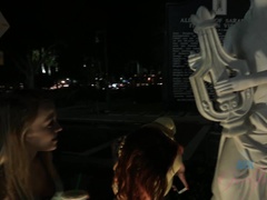 Rubia, Novia, Lesbiana, Pequeña, Pov, Afeitado, Flaco, Falda