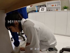 Grosser schwanz, Blasen, Besamung, Arzt, Hardcore, Reif, Milf, Krankenschwester