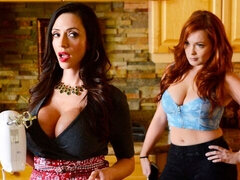 Culo grande, Verga grande, Tetas grandes, Mamada, Morena, Estilo perrito, Madres para coger, Tetas