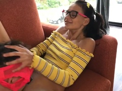 Enthousiasteling, Schattig, Hardcore, Likken, Kut duiken, Realiteit, Verlegen, Maagd