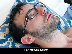 Grosser schwanz, Grosse titten, Blasen, Hd, Muschi, Jungendliche (18+), Flotter dreier, Titten