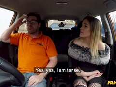 アナル, フェラチオ, 車, 指いじり, 母乳, アウトドア, 小柄